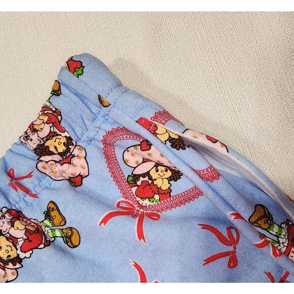 Strawberry shortcake women's Medium jogger shorts W26'' x L12'' - Picture 7 of 8